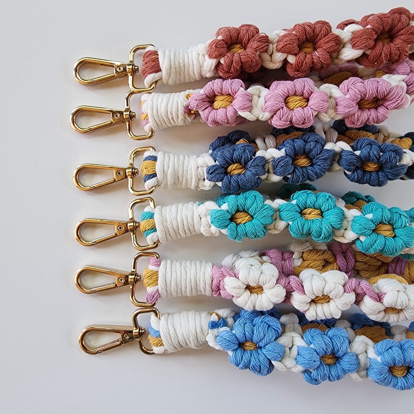 Macrame Daisy Flowers Wristlet / Keychain / Lanyard Charm