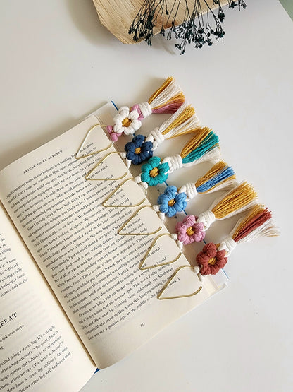 Macrame Daisy Flowers Bookmark Charm